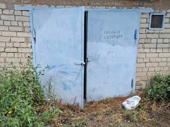 Продам гараж в м. Павлоград на ПХЗ за 11 школой Павлоград