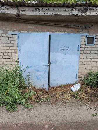 Продам гараж в м. Павлоград на ПХЗ за 11 школой - фото 1