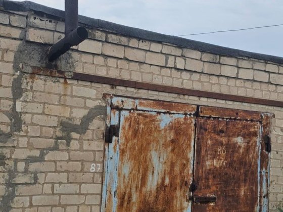 Продається два гаражі вся інформація надається за номером на фото. Павлоград