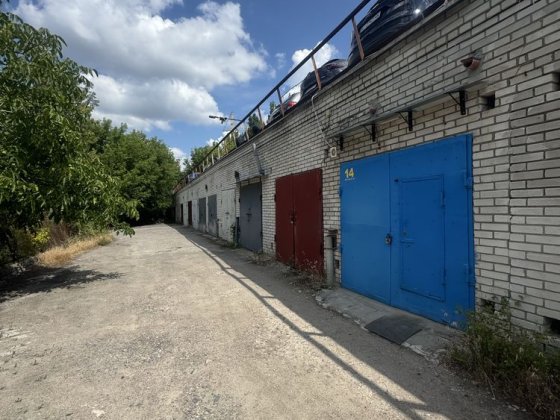 Продам цегляний гараж Біла Церква