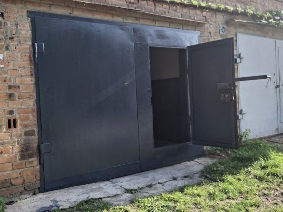 Продам Гараж в гарному стані сухий. Полтава