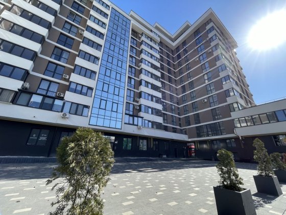 Продаж паркомісця вул. Миру 4В Тернополь