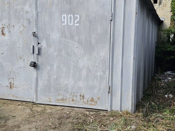 Продам гараж Південно кільцева Чернівці