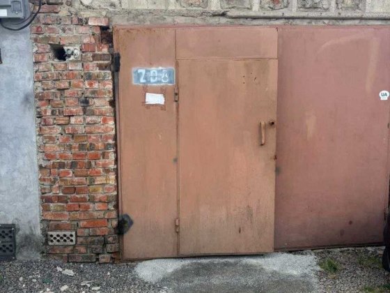 Продам  цегляний гараж в кооперативі по  вул.Гонти Винница