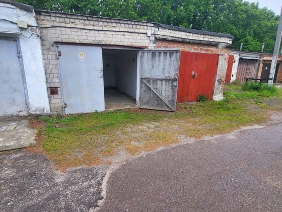 Продам капітальний гараж в АК -32 ( Стара Подусівка) Чернігів