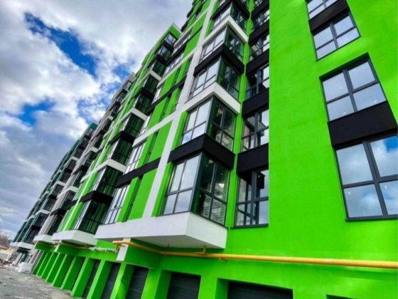 Продаж гаражу вбудований у житловий будинок