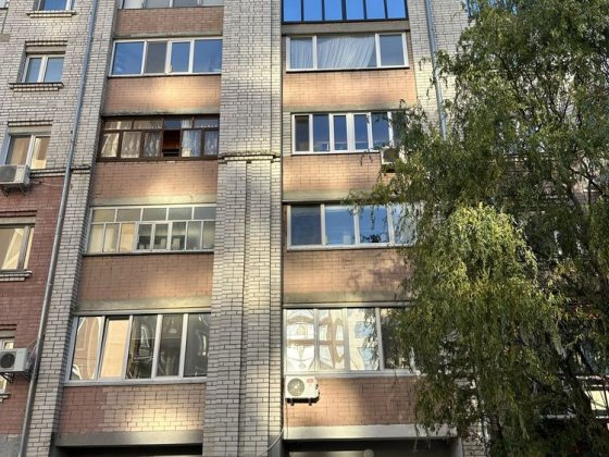 Продаж парко місця ЦЕНТР по вул.Василя Тарновського 34 А Чернігів