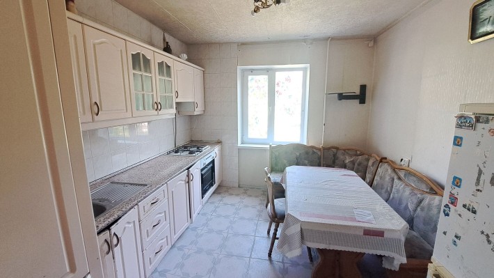 Здам кімнату в 4-к по вул. Кургузова, 2 за 2000 - фото 1
