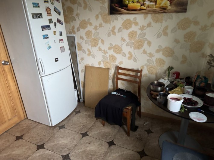 Здам затишну окрему кімнату,одній людині.Центральна частина  міста.Вільна. - фото 1