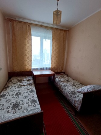Здам ліжко -місце для проживання дівчини. Коновальця. - фото 1