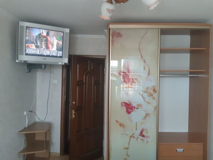 Кімната без власниці на Урожаі, можно пару абр 2 дівчини - фото 1