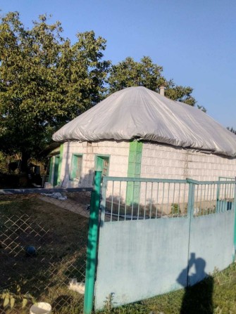 Продам  домик в пригороде Каменского Днепропетровской обл. - фото 1