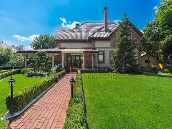 Оренда елітного будинку 550 м² | 48 соток | КМ Zoloche | Басейн | Власний пляж Вишеньки