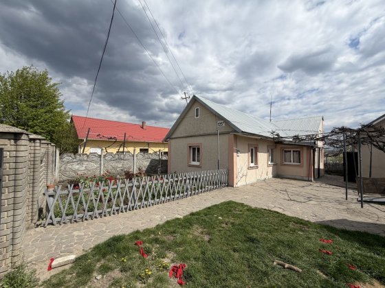 Оренда будинку  по вул . Сторожинецькій Черновцы