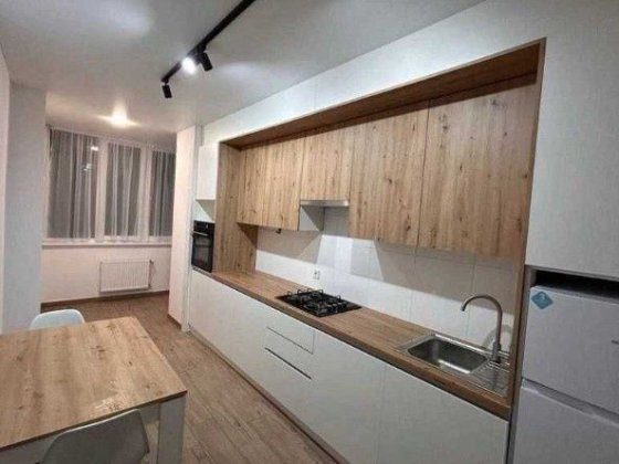Сдам 2х комнатную квартиру с евроремонтом Черёмушки Каменское