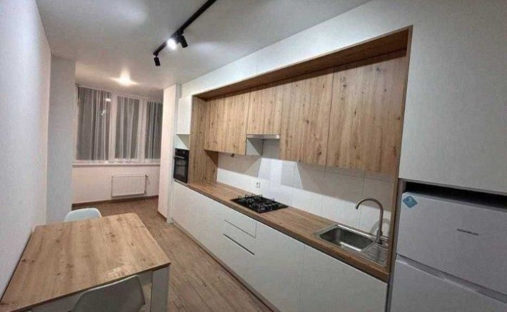 Сдам 2х комнатную квартиру с евроремонтом Черёмушки - фото 1