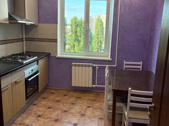 Без% Здається світла та затишна 3-кімнатна квартира 70 м2, вул.Гриненка, від власника Вышгород