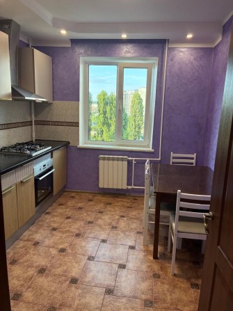 Без% Здається світла та затишна 3-кімнатна квартира 70 м2, вул.Гриненка, від власника - фото 1