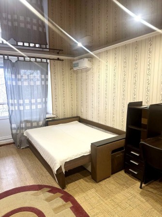 Оренда 1-к квартири в районі медичного коледжу за 200 $ - фото 1