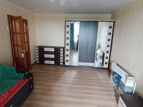 Здається 1-кімн. квартира в місті Ізюм, район ІОМЗ, 5 поверх. Ізюм