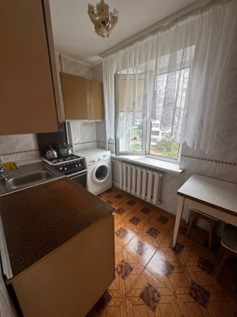 Сдам Длительно 2 ком квартиру - фото 1