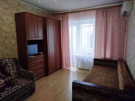 Здам однокімнатну Канів