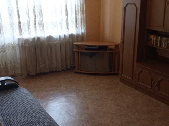 г. Краматорск. р-н Лазурный. Сдам двухкомнатную квартирну на долгий срок Краматорськ