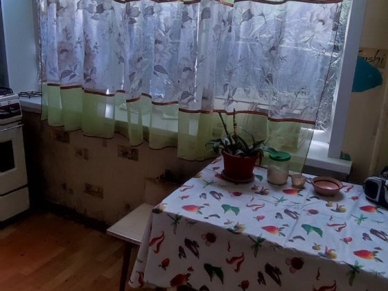 Сдам на длительный срок 2-х комнатную квартиру  на Даманском Краматорск