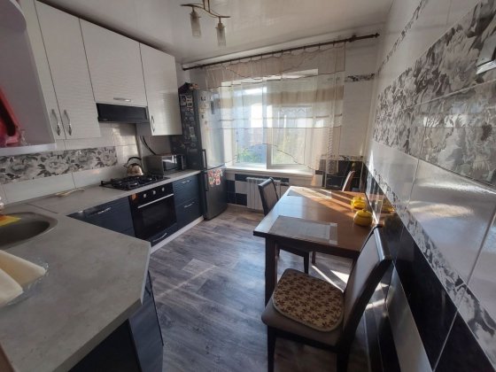 Аренда 3 ком.кв.ул.Дворцовая 46 р-н Даманский Краматорск