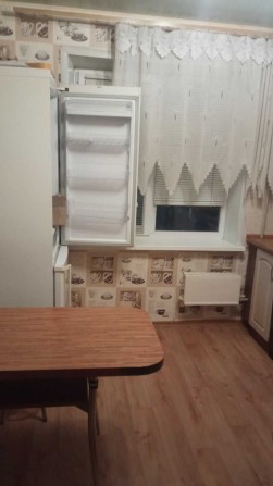 Сдается 2-к кв ул. Быкова 13, 9/10, 4000 грн + комм - фото 1