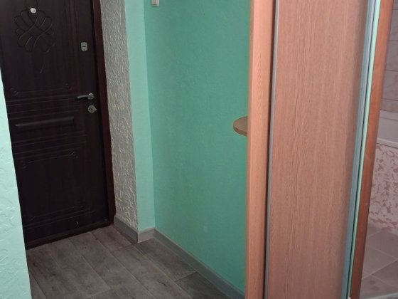 Сдам 2км.квартиру сім'ї на довгий термін. Р-н Світанок. Звягель
