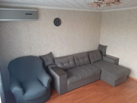 Оренда 2к.кв 4- Поверх Центр. Дворцовая 47 Краматорск