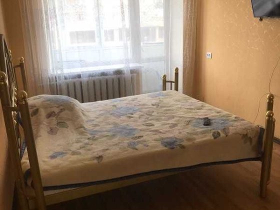 Сдается 2-х комнатная квартира Центр Славянск