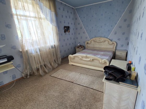 Сдам  2-комнатную квартиру ЖД 98 кв.м Славянск