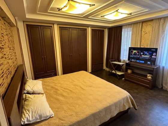 Велика люкс квартира в центрі Словяньска Славянск