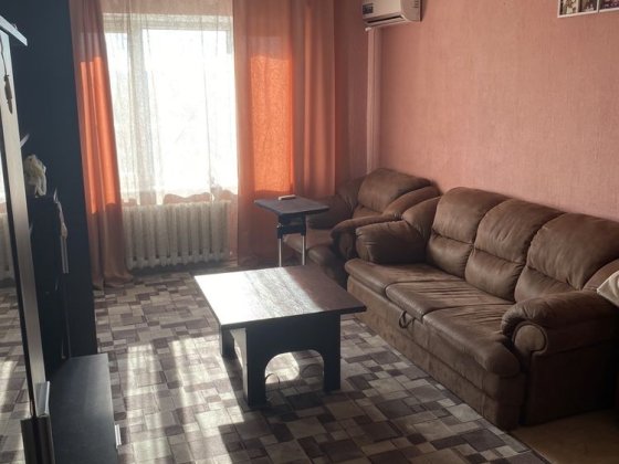 Здам квартиру Словʼянськ трьохкімнатна Славянск