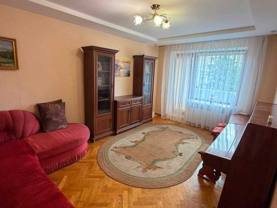 Оренда трьох кімнатної квартири Шептицкий