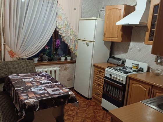 Сдам 3-комнатную квартиру Центр Славянск
