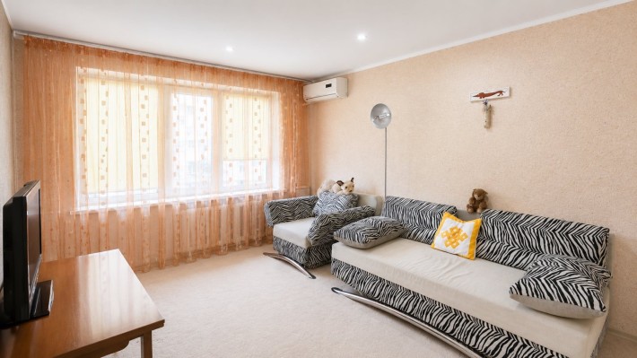 Продаж 3-кімнатної квартири вул. Леоніда Каденюка, 13а - фото 1