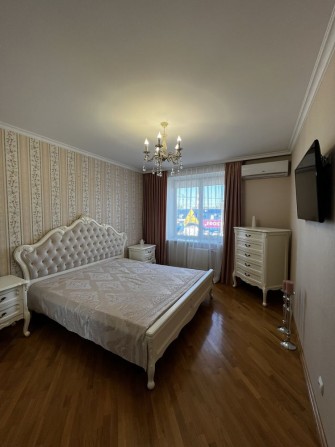 Оренда 3 кімнатної квартири у місті - фото 1