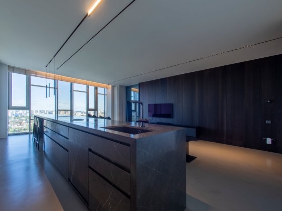 Продам  видову квартиру в  ЖК «Sherwood» вул. Авіаконструктора Антонова, 2б Киев