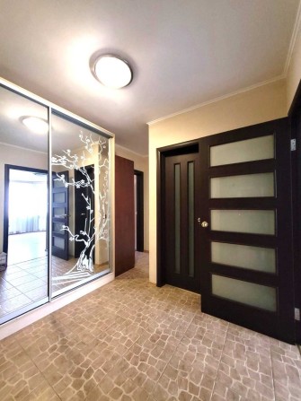 Велика 2-кім квартира 74 м² в ЖК Петрівський на Тепличній 38 - фото 1