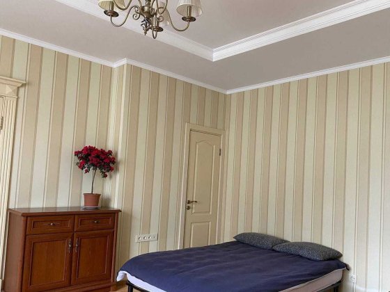 Оренда квартири на декілька днів м. Жовква. Ціна договірна. Дзвоніть Жовква