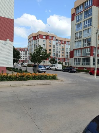 Аренда 1 комн.кв. в Одессе, ЖК Розенталь, место для авто! - фото 1