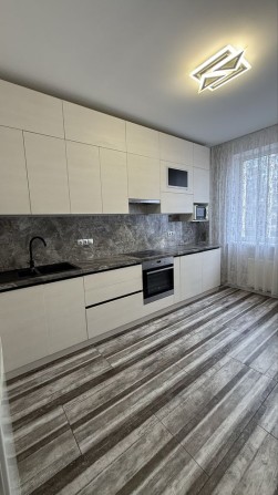 Актуально 3.08 Сдам стильную 1 комнатную квартиру в 37 жемчужине - фото 1