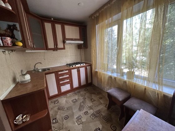 Здам 3 ьох кімнатну квартиру в Хортицькому мікрорайоні Новослободка