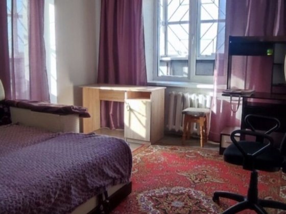 Здається в оренду  2х кімн Леваневського 
Укомплектована меблями та технікою 
Для порядних платоспро Белая Церковь