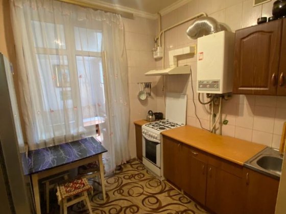 Оренда 2К кв., з автономним опаленням Луцьк
