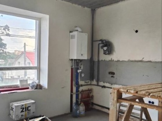 Здам 2 кімнатну квартиру. 71 м.кв. Перший 1 поверх. Хмельницький