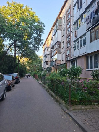 Підселення,оренда1-кімнатної квартири,вул.Коновальця(Сорохтея 37) - фото 1